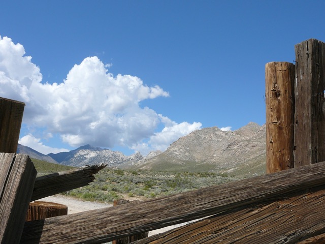 Indian Wells Canyon Corral 